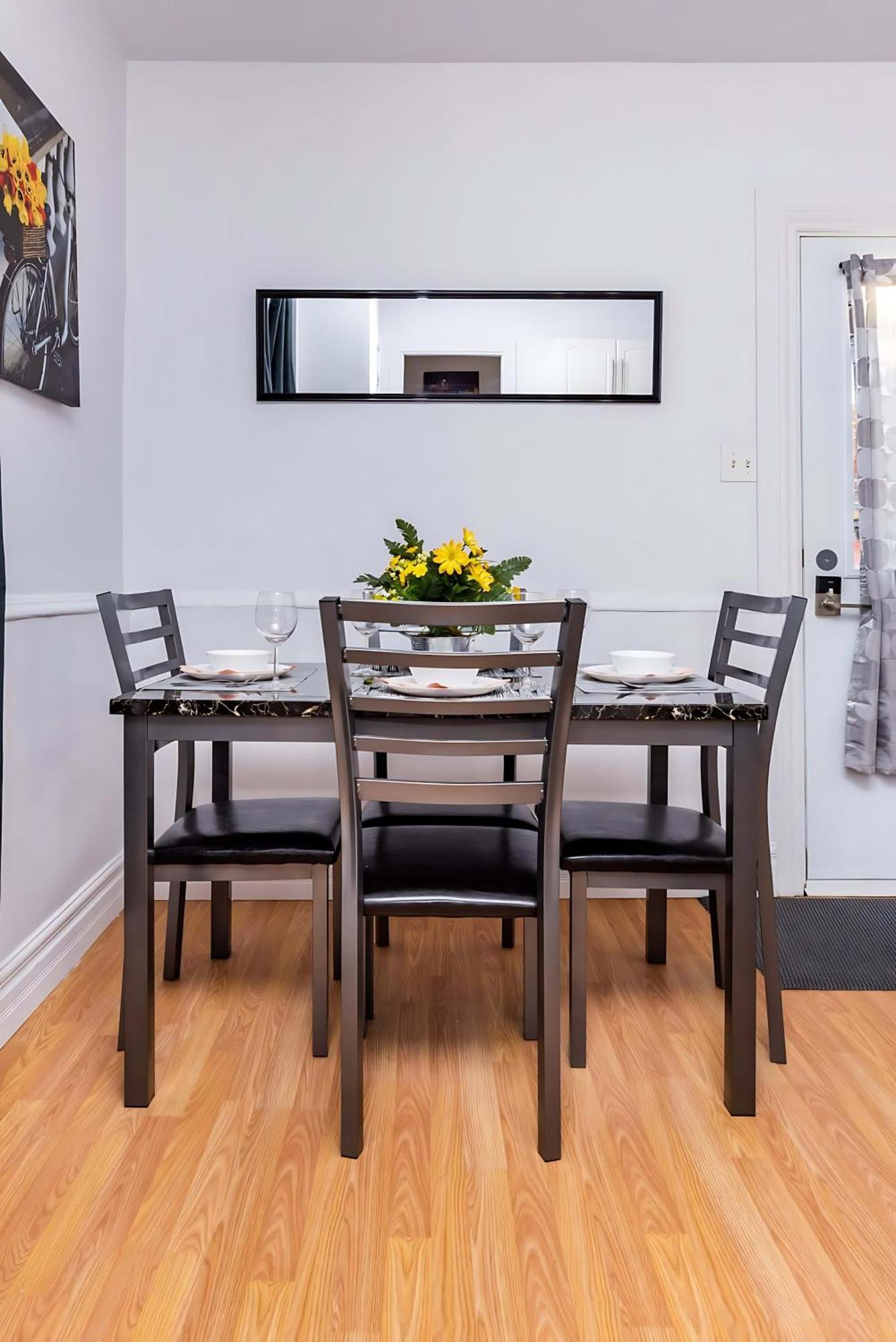 Appartement Pet-friendly - Steps To Rideau Centre Ottawa